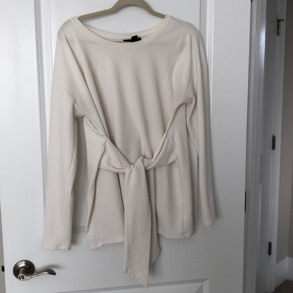 Long sleeve maternity blouse